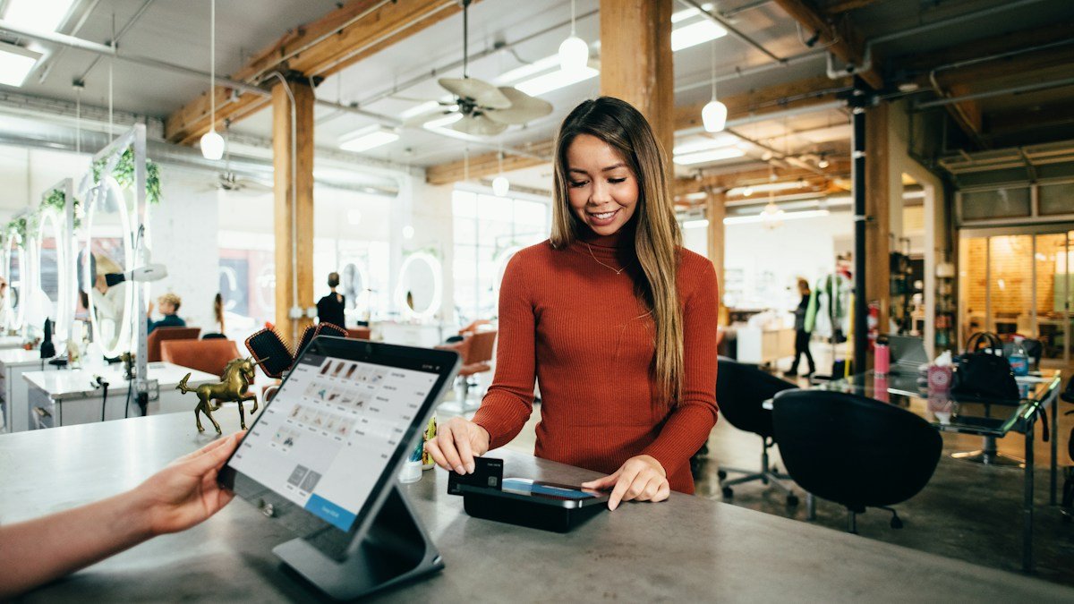 Customer buying products online